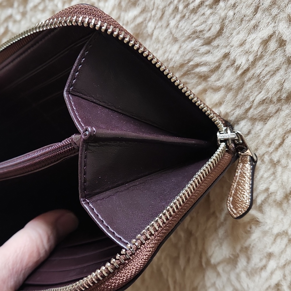 Gorgeous Coach 3/4 Zippered Signature Star Leather Long Wallet ⭐️🤎 - Picture 9 of 16